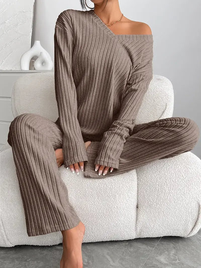 Carla | Conjunto em Canalé com Decote em V